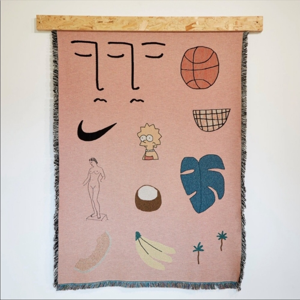 ISO !! BFGF blanket / Lisa Simpson Nike tapestry